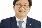 최교진 “서두르지 않고, 현장에서 답 찾겠다”
